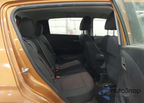 2017 Chevrolet Sonic Lt Auto z USA, uszkodzony, nr VIN 1G1JD6SH3H4171045